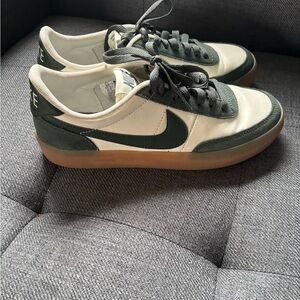 Nike women’s Green and Cream Sneakers
